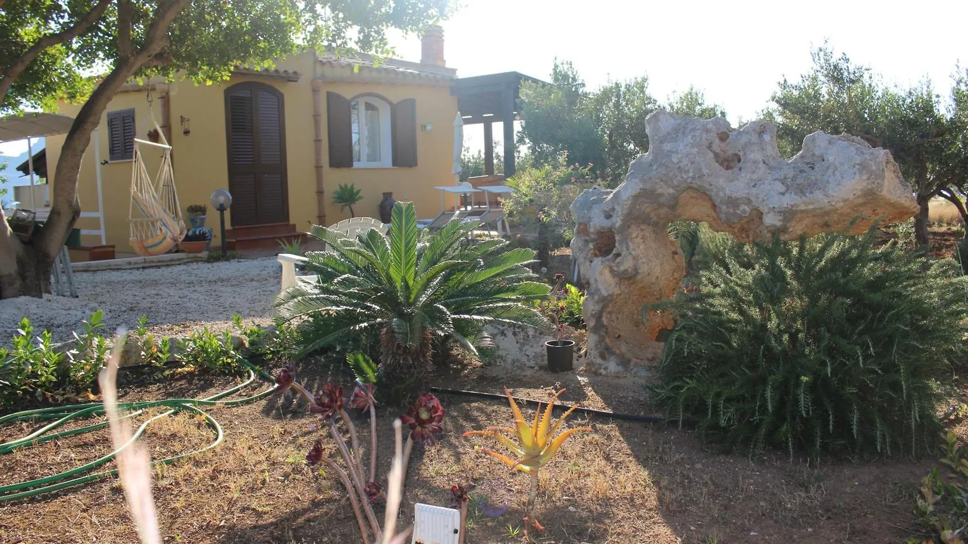 Villa Mediterraneo Castelluzzo